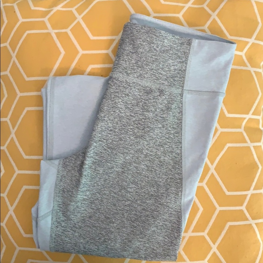 Outdoor Voices Two-Tone Leggings Size M